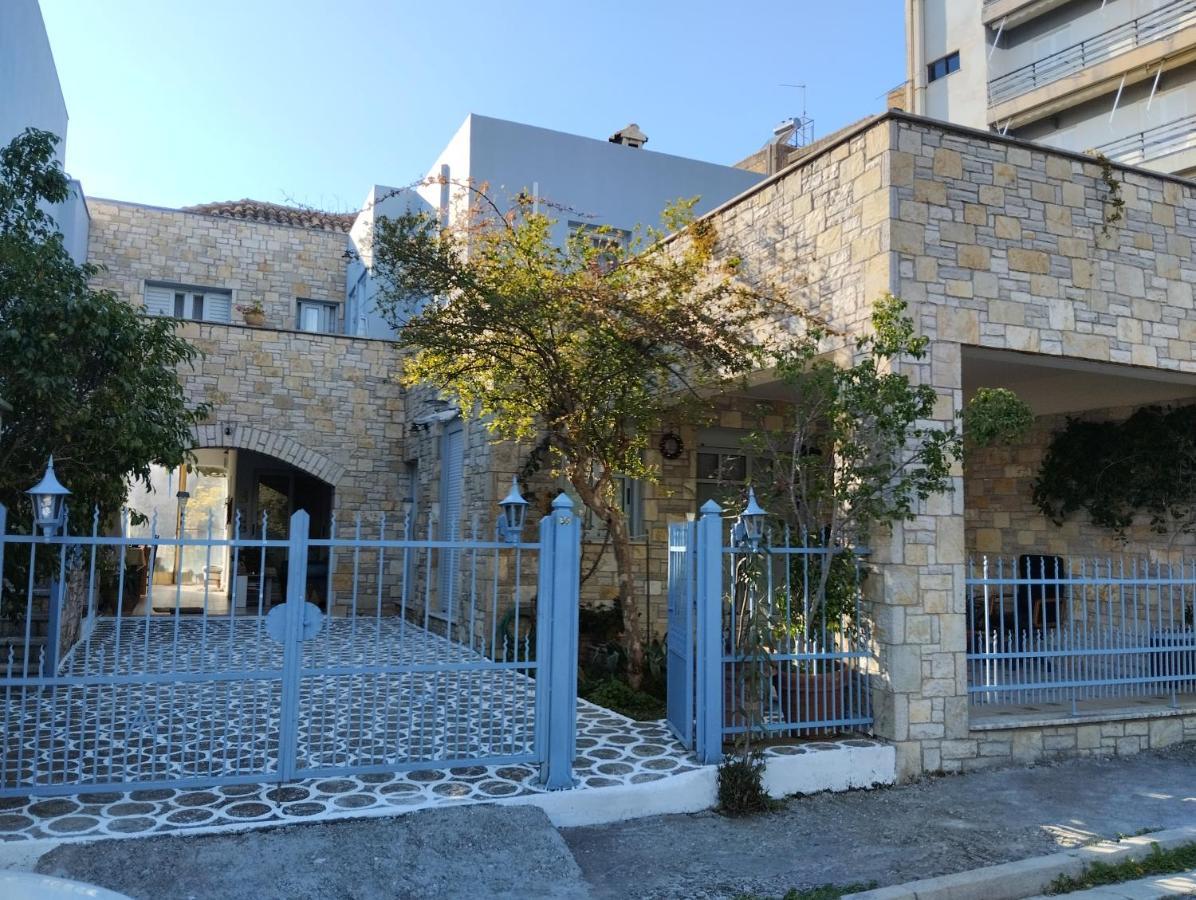 纳弗帕克托斯Πέτρινο Στη Θάλασσα公寓 外观 照片